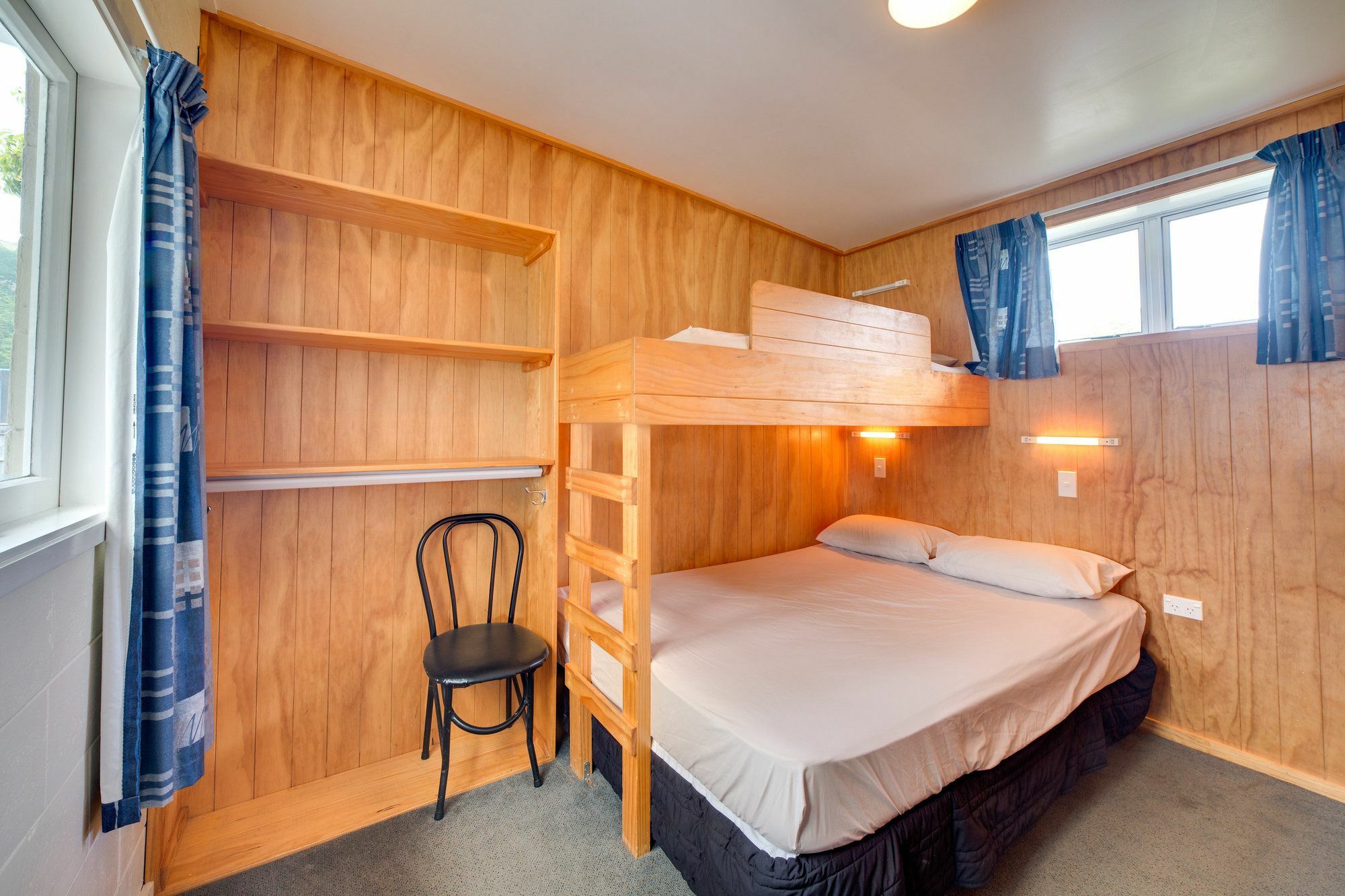 Wellington Top 10 Holiday Park Лоуър Хът Екстериор снимка