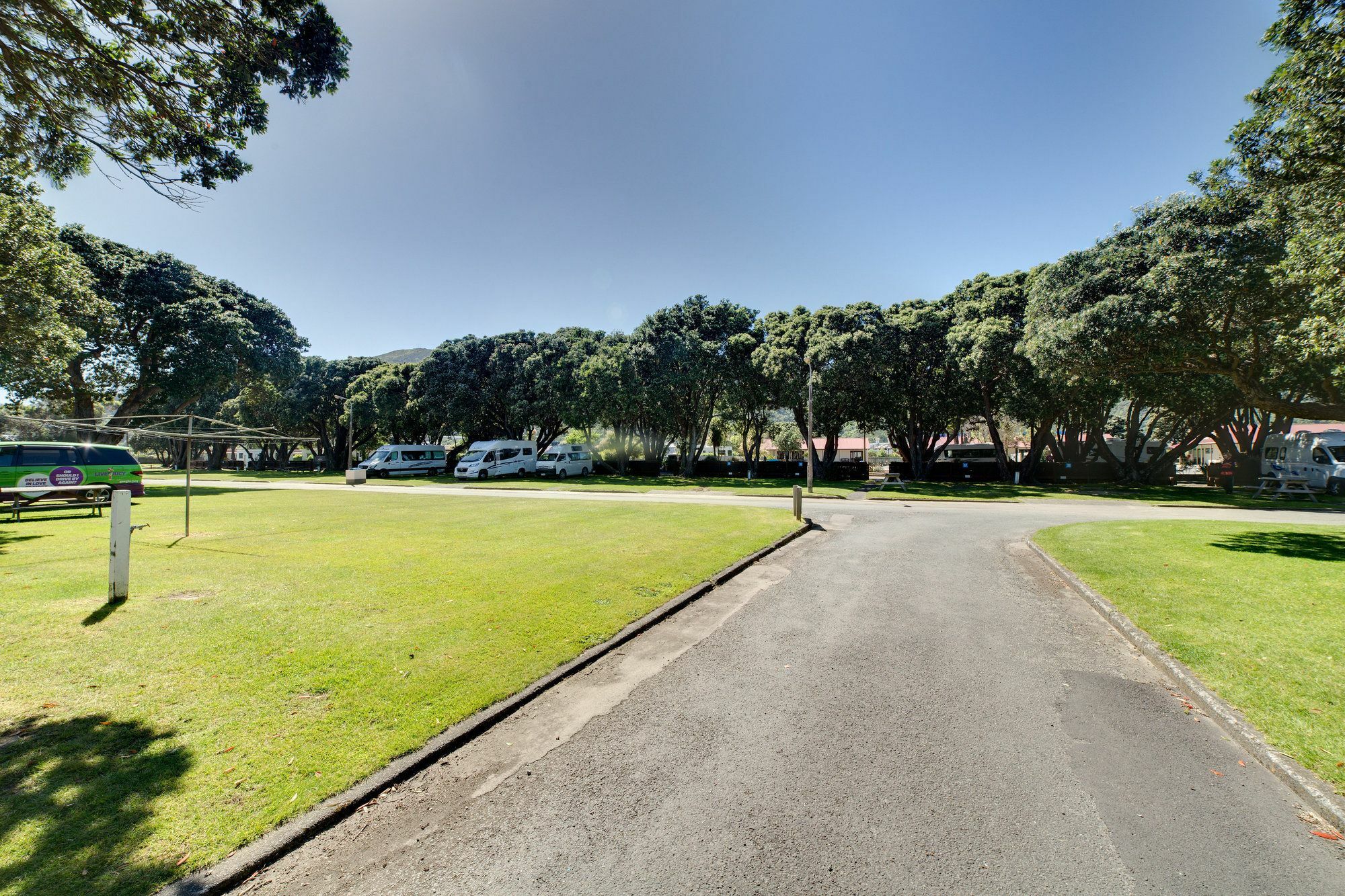 Wellington Top 10 Holiday Park Лоуър Хът Екстериор снимка