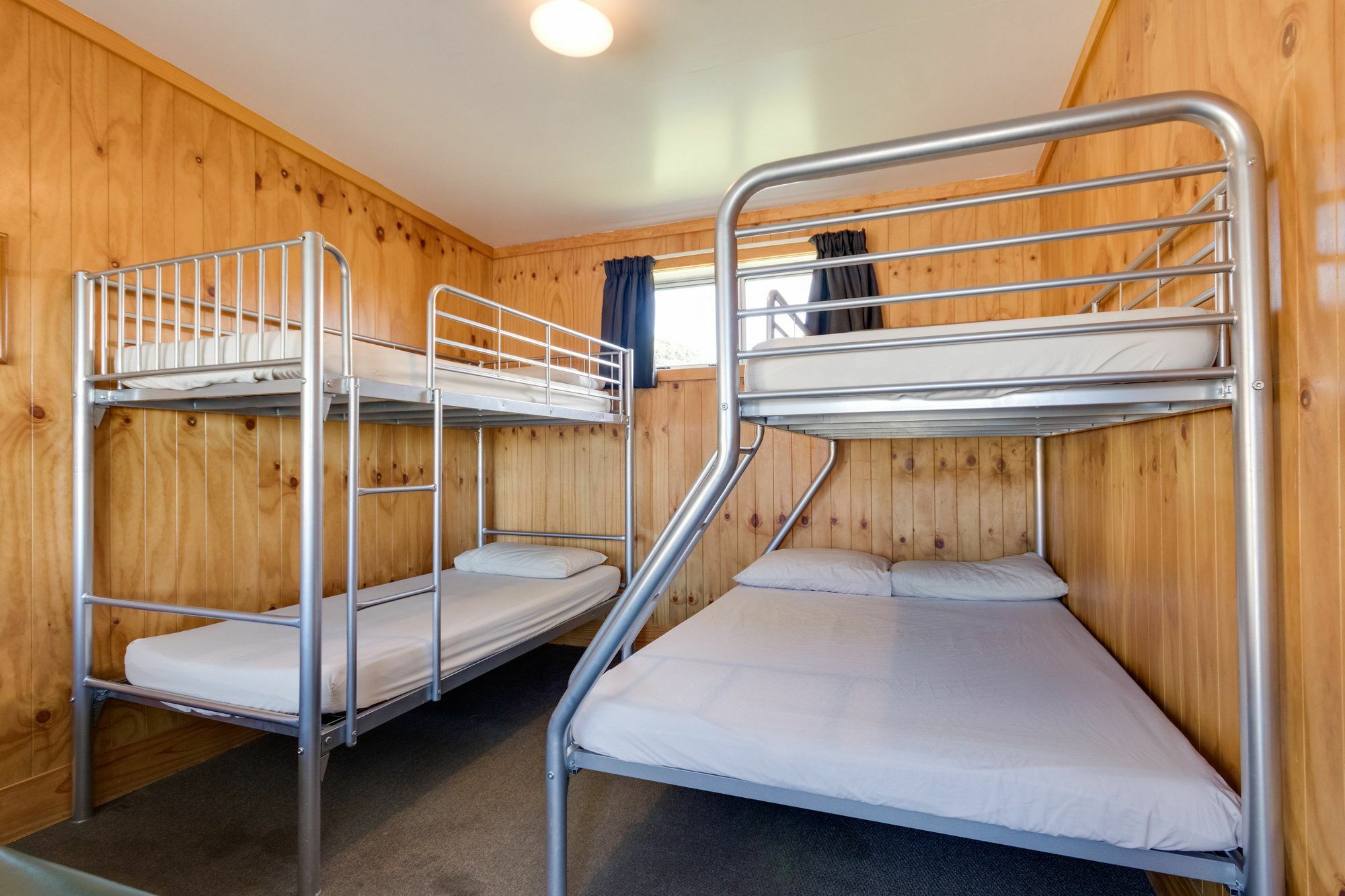Wellington Top 10 Holiday Park Лоуър Хът Екстериор снимка